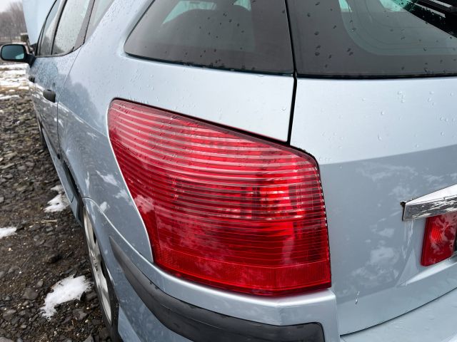 bontott PEUGEOT 407 Jobb első Féknyereg Munkahengerrel