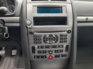 bontott PEUGEOT 407 Vízhűtő Radiátor (Klímás)