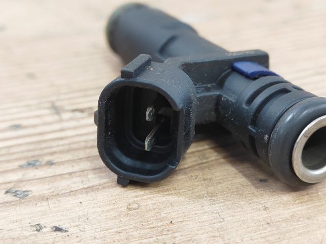 bontott PEUGEOT 407 Porlasztó (1 db)