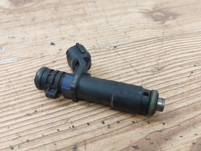 bontott PEUGEOT 407 Porlasztó (1 db)