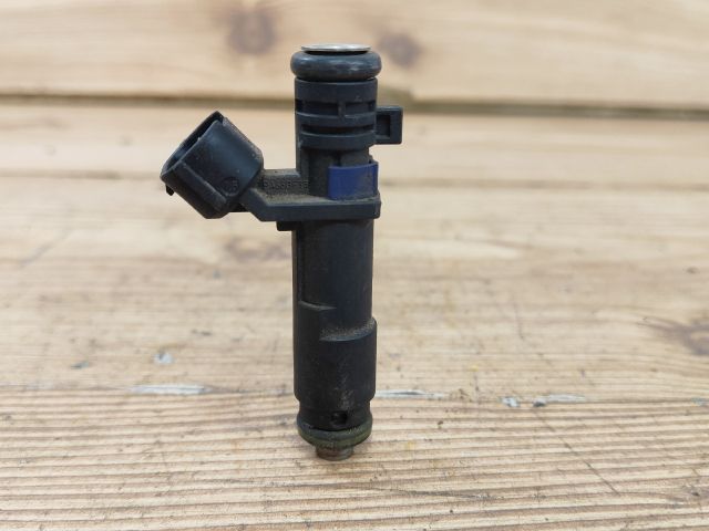 bontott PEUGEOT 407 Porlasztó (1 db)