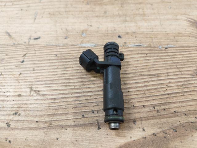 bontott PEUGEOT 407 Porlasztó (1 db)