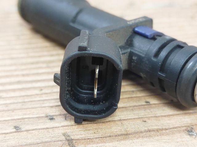 bontott PEUGEOT 407 Porlasztó (1 db)