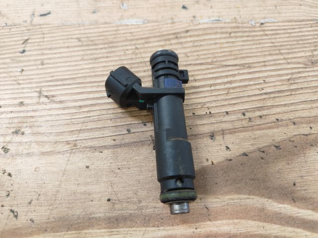 bontott PEUGEOT 407 Porlasztó (1 db)