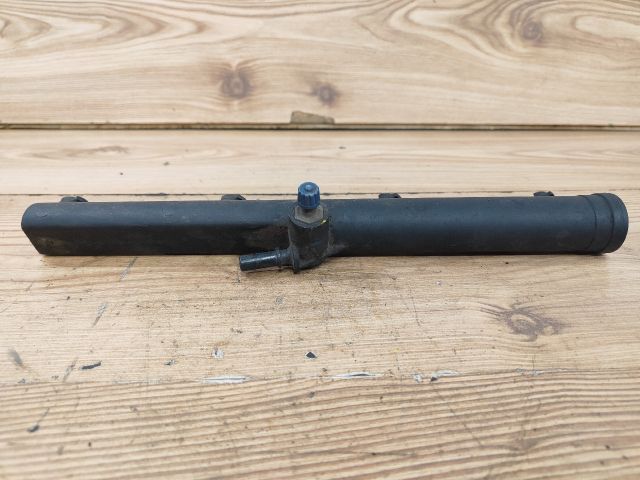 bontott PEUGEOT 407 Porlasztó Sor / Híd