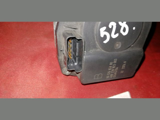 bontott PEUGEOT 407 Fojtószelep (Elektromos)