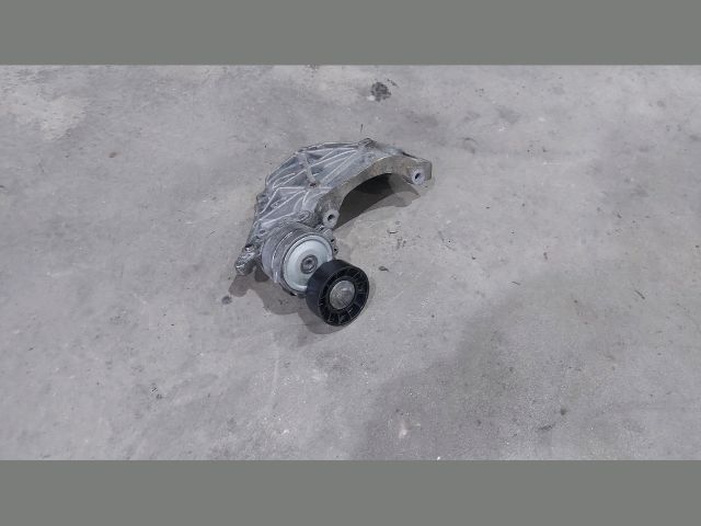 bontott PEUGEOT 407 Generátor Tartó Bak