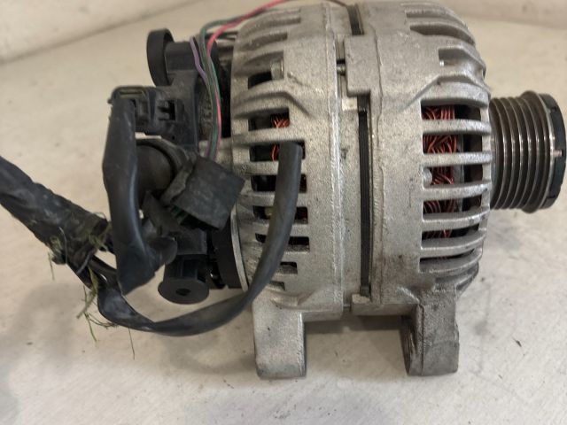 bontott PEUGEOT 407 Generátor