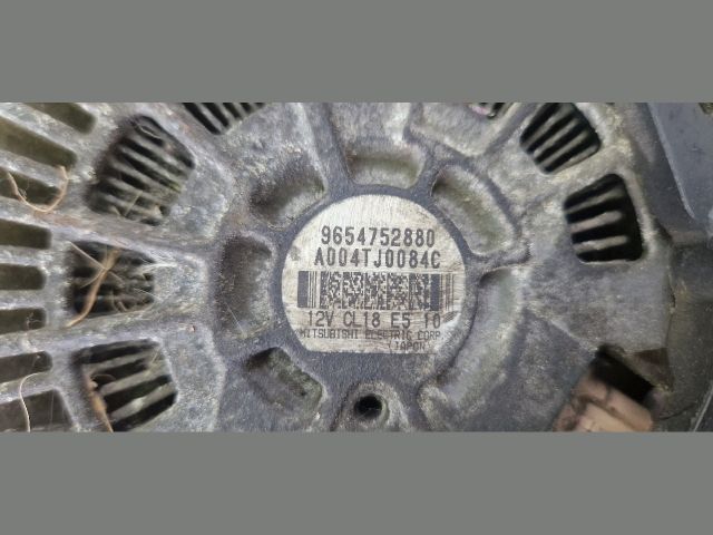 bontott PEUGEOT 407 Generátor