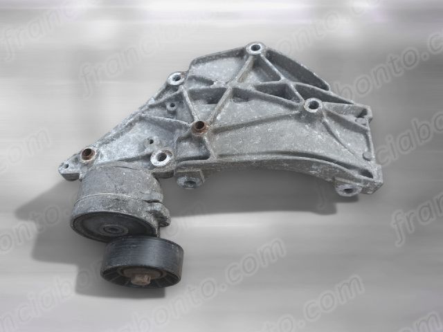 bontott PEUGEOT 407 Generátor