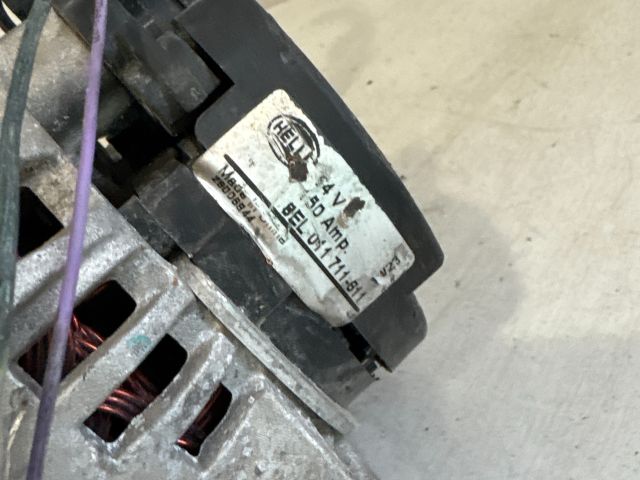 bontott PEUGEOT 407 Generátor