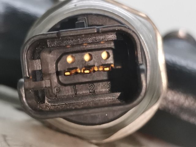 bontott PEUGEOT 407 Közösnyomócső