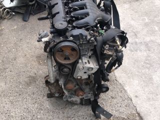 bontott PEUGEOT 407 Motor (Fűzött blokk hengerfejjel)