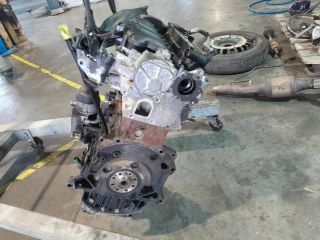 bontott PEUGEOT 407 Motor (Fűzött blokk hengerfejjel)