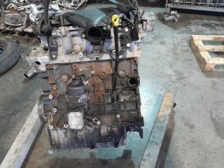 bontott PEUGEOT 407 Motor (Fűzött blokk hengerfejjel)