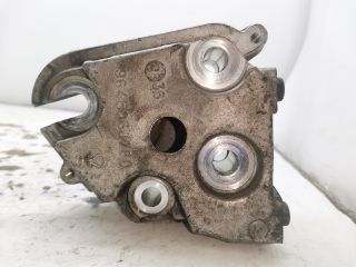 bontott PEUGEOT 407 Motor Tartó Bak (Fém)