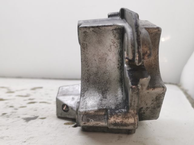 bontott PEUGEOT 407 Motor Tartó Bak (Fém)