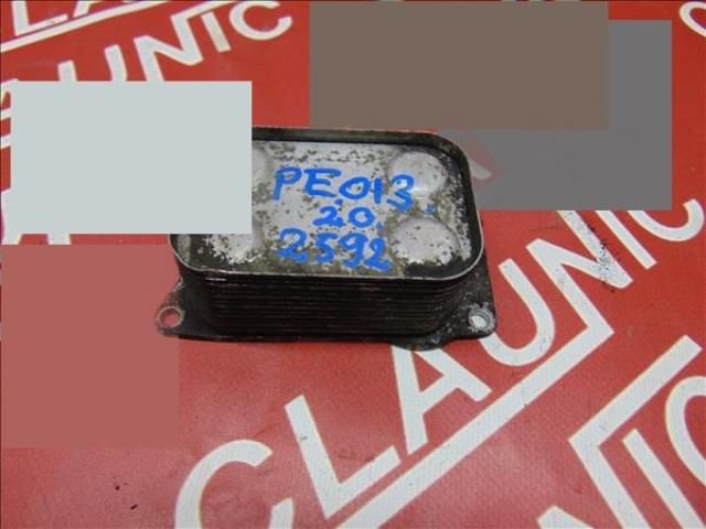 bontott PEUGEOT 407 Olajhűtő