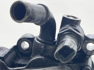 bontott PEUGEOT 407 Olajszűrő Ház