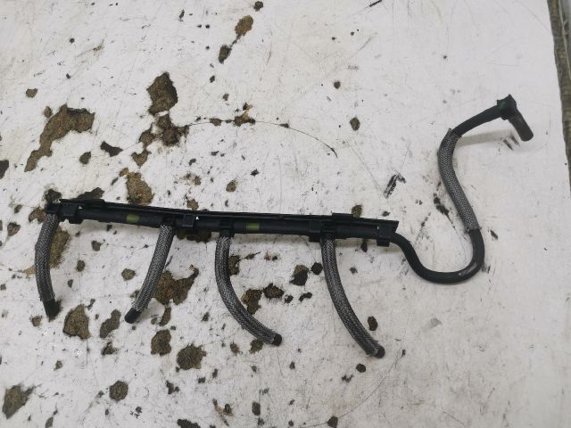 bontott PEUGEOT 407 Résolajcső