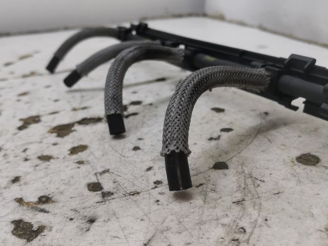 bontott PEUGEOT 407 Résolajcső