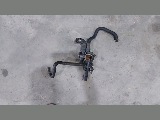 bontott PEUGEOT 407 Termosztátház