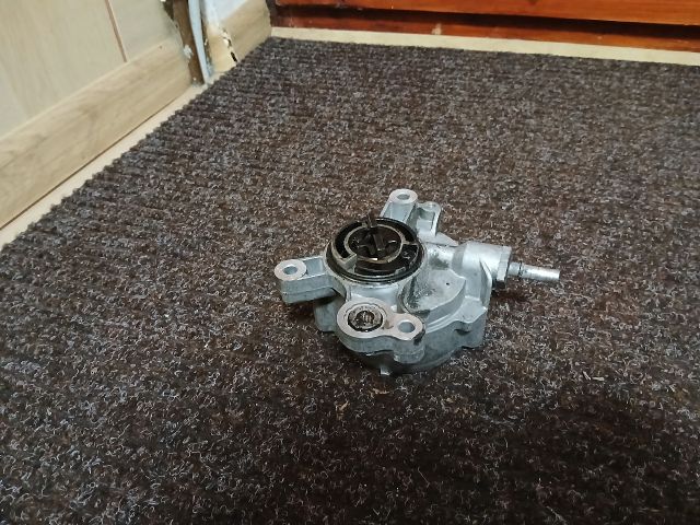 bontott PEUGEOT 407 Vákumpumpa