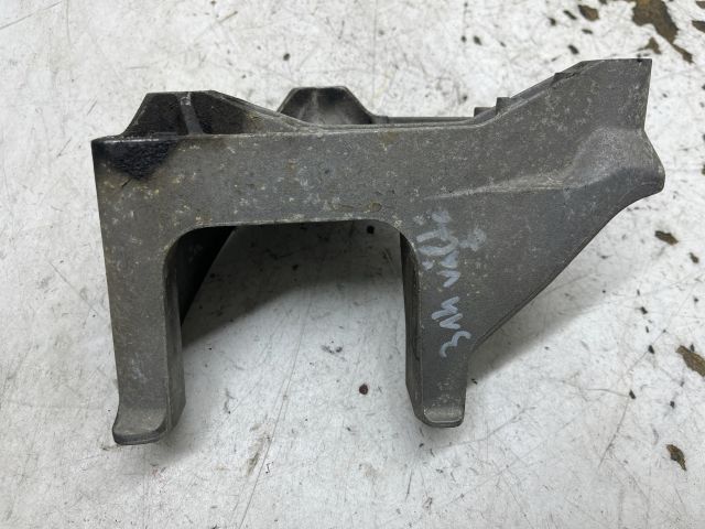 bontott PEUGEOT 407 Váltó Tartó Bak (Pozíciófüggetlen)