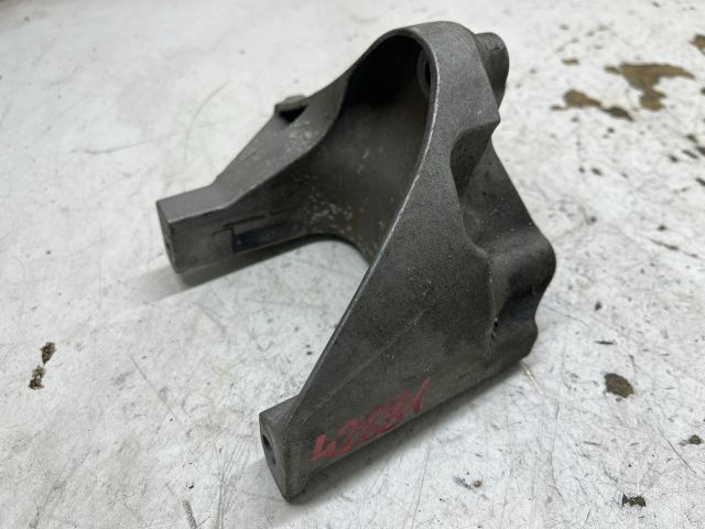 bontott PEUGEOT 407 Váltó Tartó Bak (Pozíciófüggetlen)