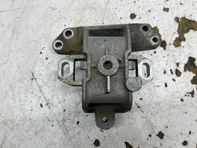 bontott PEUGEOT 407 Váltó Tartó Bak (Pozíciófüggetlen)