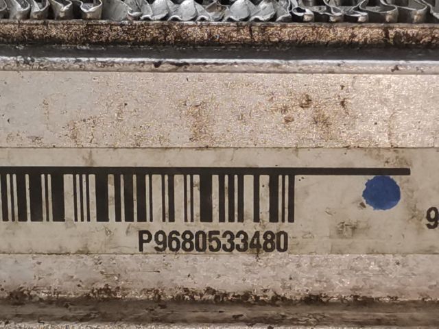 bontott PEUGEOT 407 Vízhűtő Radiátor (Klímás)