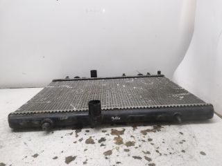 bontott PEUGEOT 407 Vízhűtő Radiátor (Klímás)