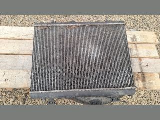 bontott PEUGEOT 407 Vízhűtő Radiátor (Klímás)