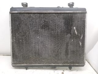 bontott PEUGEOT 407 Vízhűtő Radiátor (Klímás)