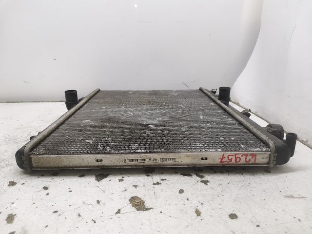 bontott PEUGEOT 407 Vízhűtő Radiátor (Klímás)