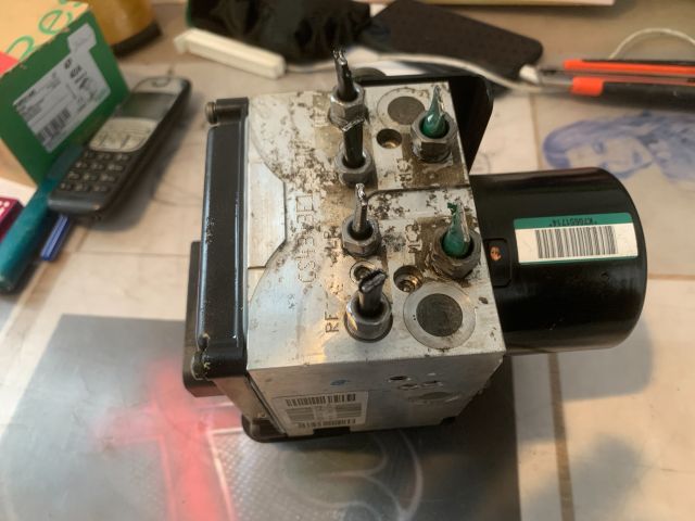 bontott PEUGEOT 407 ABS Kocka