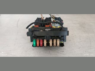 bontott PEUGEOT 407 Biztosítéktábla Motortér