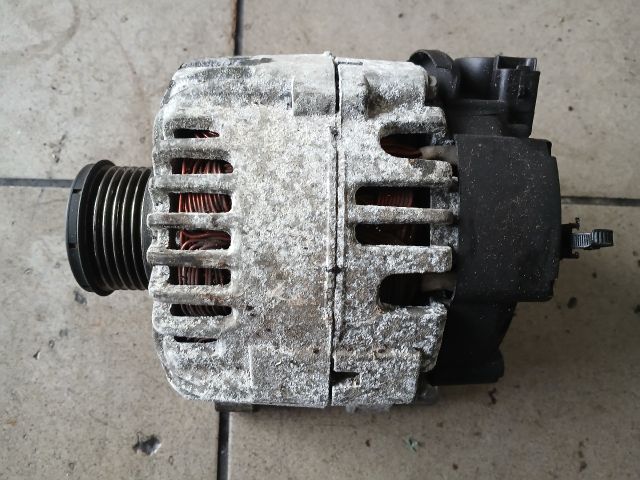 bontott PEUGEOT 407 Generátor