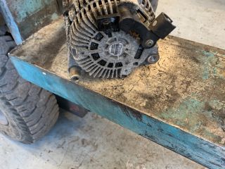 bontott PEUGEOT 407 Generátor