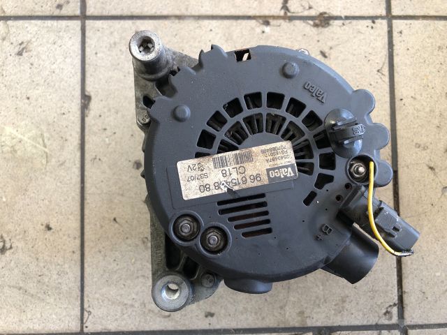 bontott PEUGEOT 407 Generátor