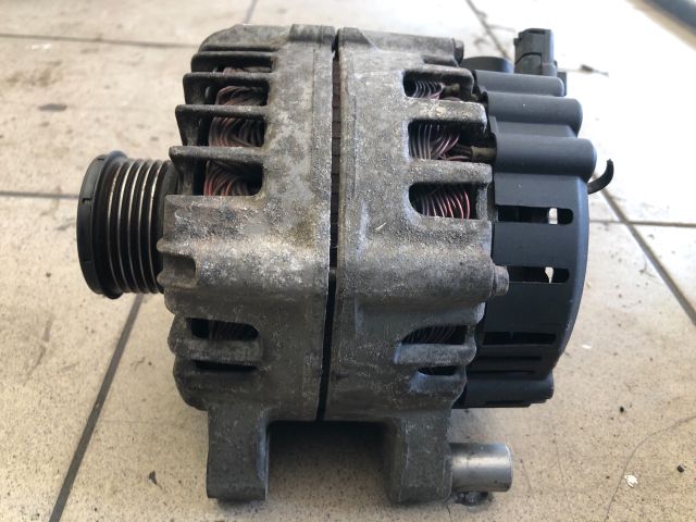 bontott PEUGEOT 407 Generátor