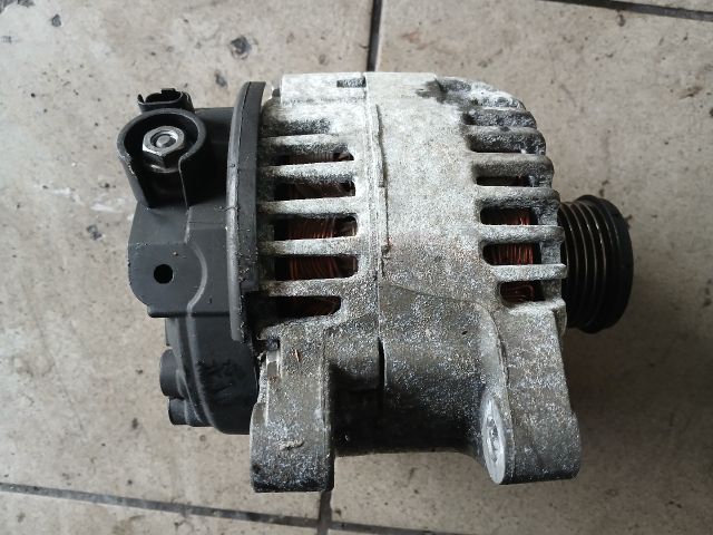 bontott PEUGEOT 407 Generátor