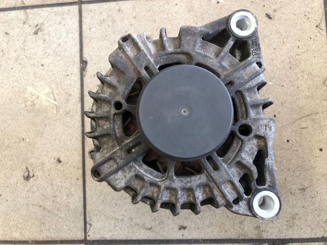 bontott PEUGEOT 407 Generátor