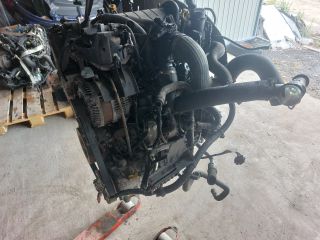bontott PEUGEOT 407 Komplett Motor (Segédberendezésekkel)