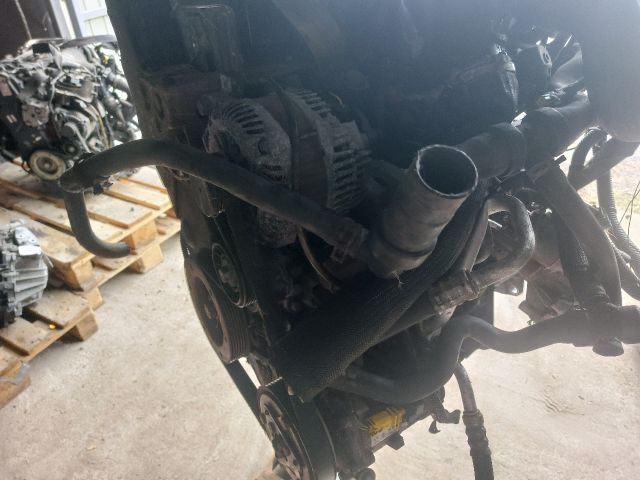 bontott PEUGEOT 407 Komplett Motor (Segédberendezésekkel)