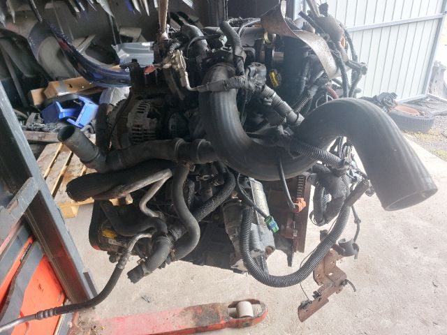 bontott PEUGEOT 407 Komplett Motor (Segédberendezésekkel)