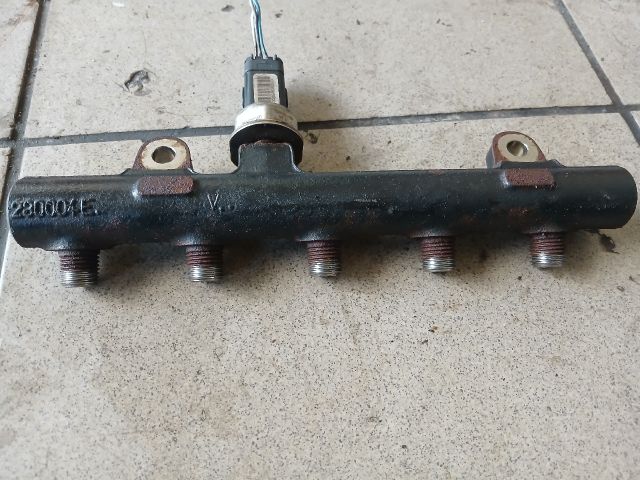 bontott PEUGEOT 407 Közösnyomócső