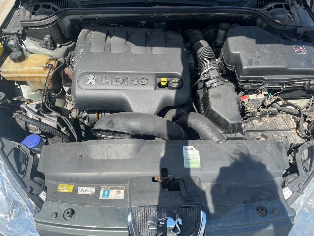 bontott PEUGEOT 407 Motor (Fűzött blokk hengerfejjel)