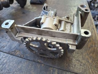 bontott PEUGEOT 407 Olajszivattyú