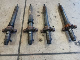 bontott PEUGEOT 407 Porlasztó Sor / Híd